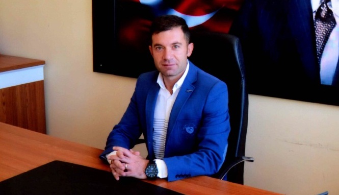 çocuk Mutsuz Yahu..!