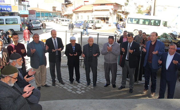 Başkan Bozkurt İşyeri Açılışında Bulundu