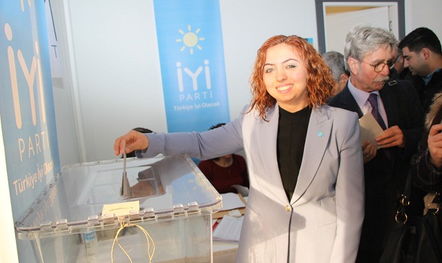 İyi Parti Merkez İlçe 1. Olağan Kongresi Yapıldı