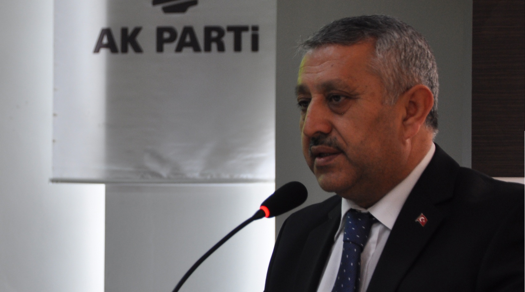 “esnafımız Ak Parti’den Yana”