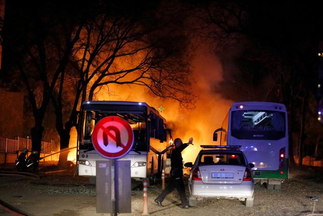 Tunceli'de Karakola Bombalı Saldırı