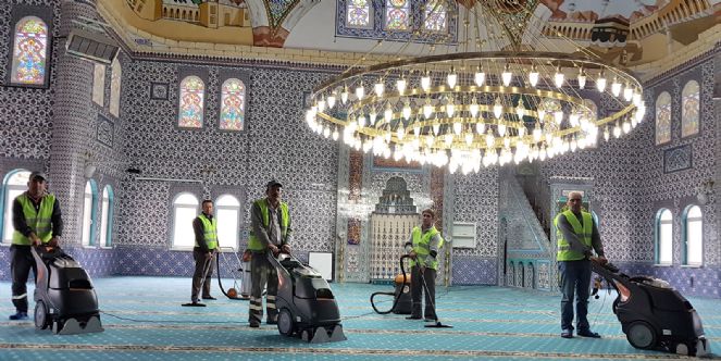 Camiler Ramazan Ayına Hazır