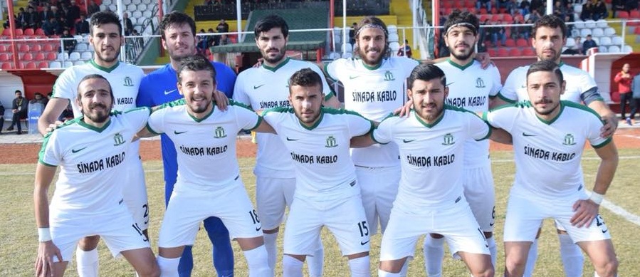 şuhut Belediye Hisar Spor Aydın Sökespor Karşılaşmasında Sahada Olaylar çıktı