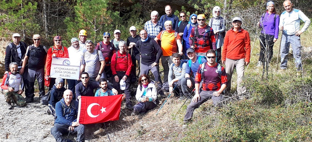 Afdos üyeleri Suuçtuğu şelalesi’nde