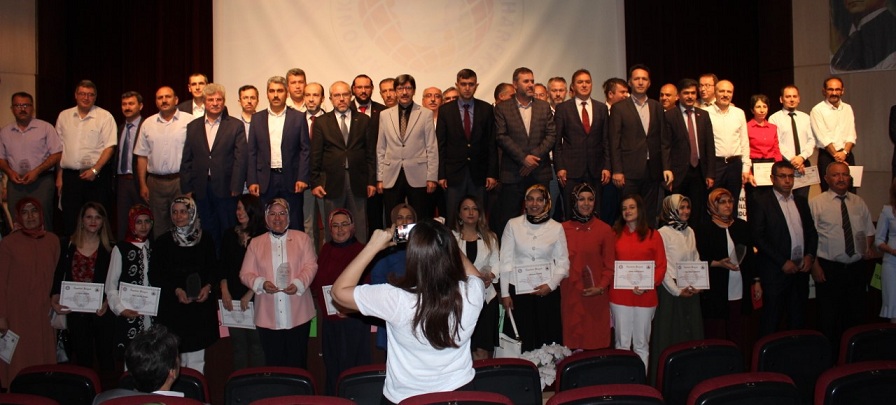 Metin Yalçın Değerler Hareketi ödül Törenine Katıldı.