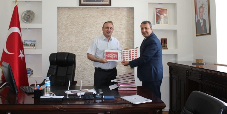 Bayat Kilimi Motiflerinin Yer Aldığı Pullar Bastırıldı