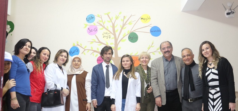 Masallar Fırçalarda Can Buldu