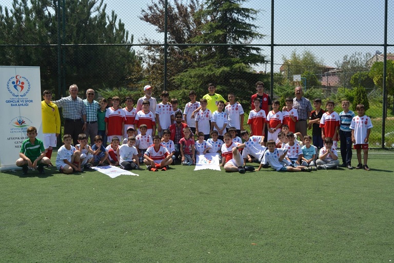 Merkezim Camide Projesi Kapsamında Futbol Turnuvası Yapıldı