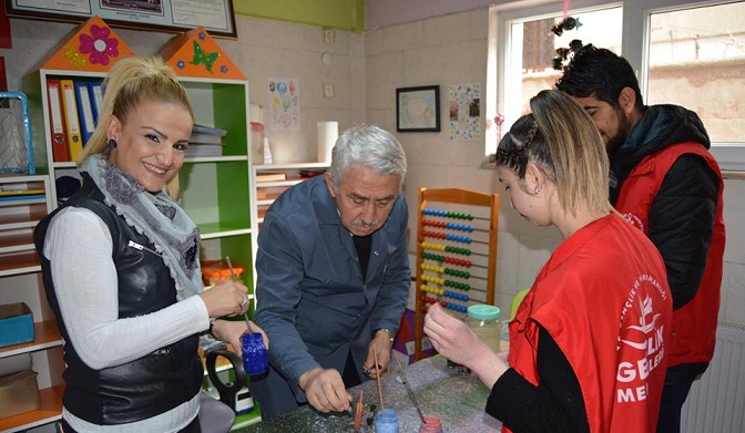 Gençlik Merkezinden Engelli çocuklara Destek
