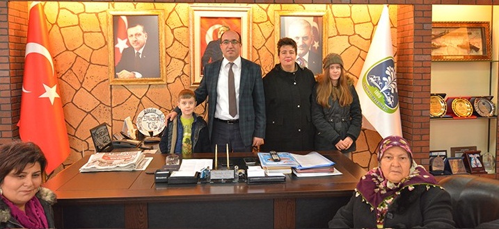 Umudun çocukları Derneğinden Başkan Mustafa çöl'e Ziyaret