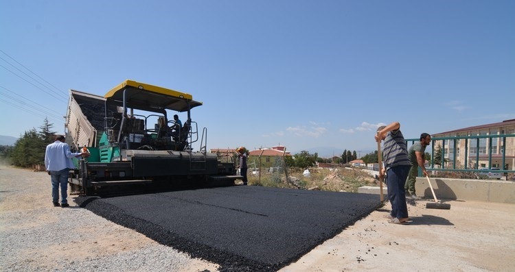 Asfaltlama çalışmaları Başladı