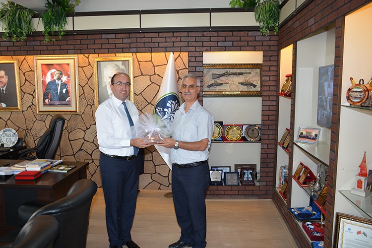 Ptt Müdüründen Başkan Mustafa çöl'e Veda Ziyareti