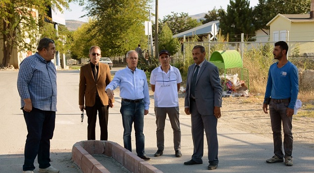 İki Mahalleye Yakışır ışıklı Yol Yapılıyor