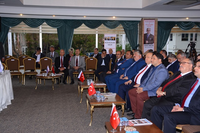 Başkan Saffet Acar’a Yılın Dostluk ödülü Verildi