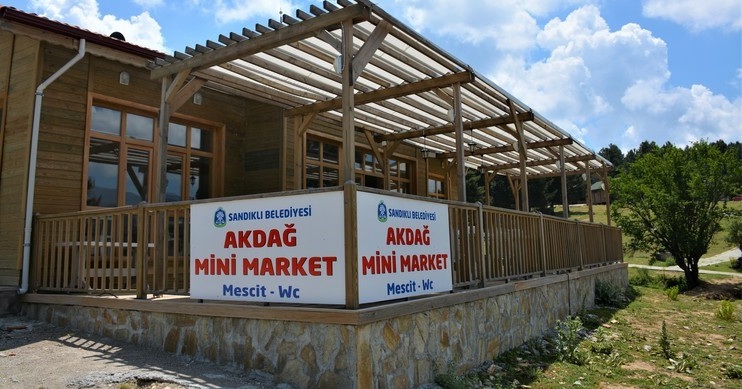 Akdağ’da Mini Market Hizmete Başladı