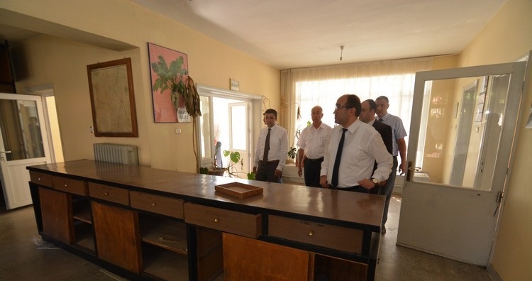 Başkan Mustafa çöl Yapılacak Cami Alanını İnceledi