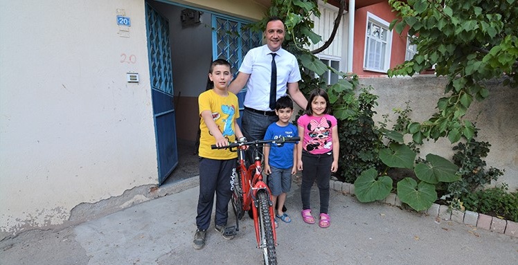 Karne Hediyesi Başkan Mustafa çöl’den