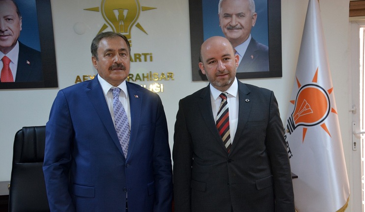 Bakan Eroğlu’ndan Sezen’e Tebrik, Partililere Teşekkür