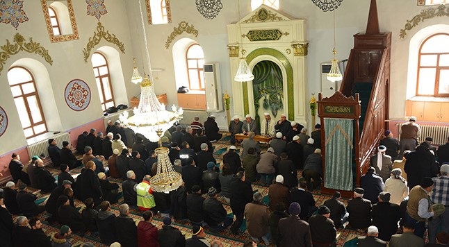 Dinar’a Bağlı Tam 17 Köyde İmam Yok