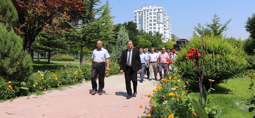 Tcdd Gar Sahası Güzelleşiyor