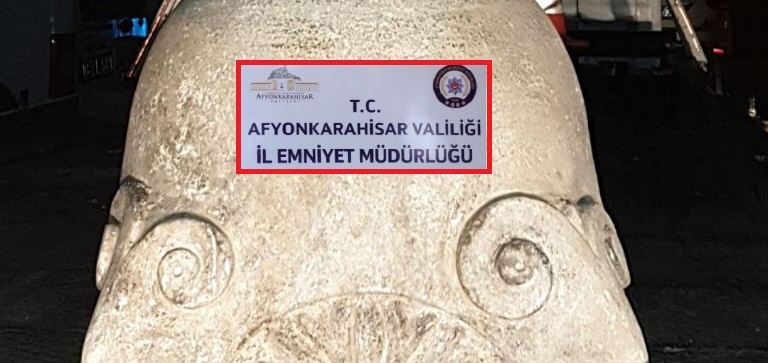 Sandıklı'da Polis 10 Kişi'yi Gözaltına Aldı..