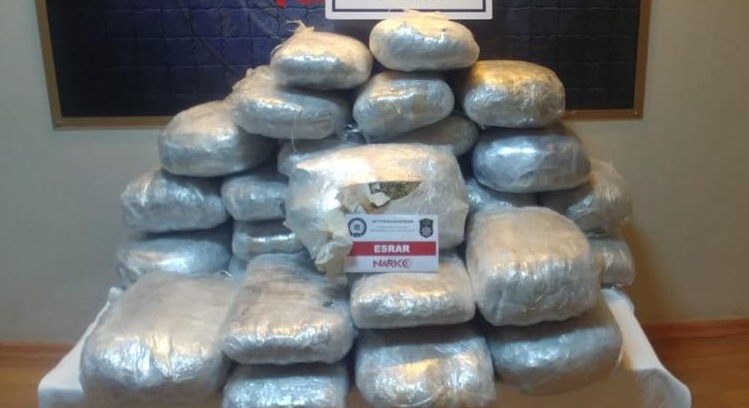 97 Kilo 250 Gram Esrar Yakalandı