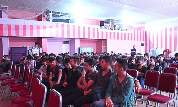 öğrencilere çevre Bilinci Ve Geri Dönüşüm Eğitimi