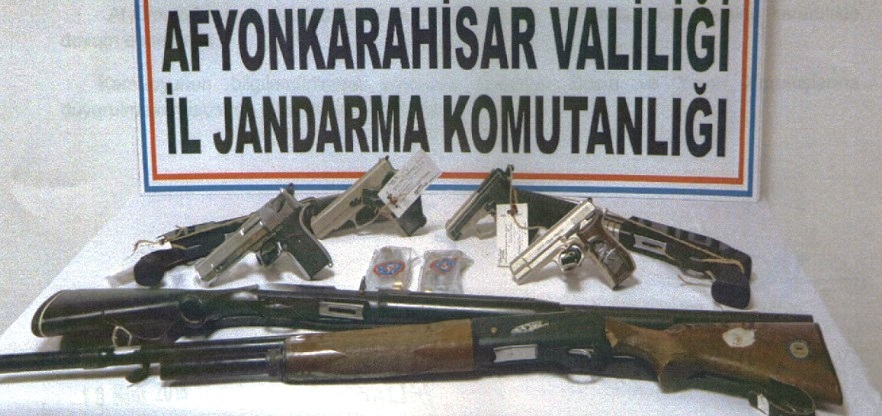 Salar Beldesine Jandarmadan Operasyon