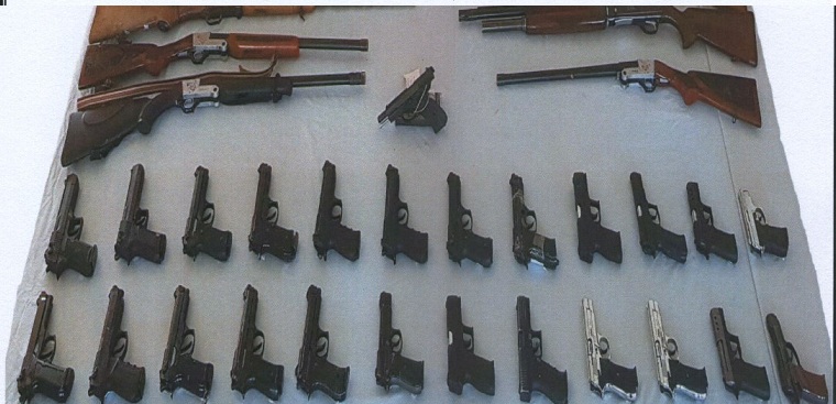 Düğünde çok Sayıda Ruhsatsız Silah Ele Geçirildi