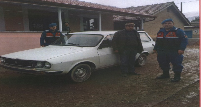 çay-orhaniye Köyünde çalınan Araç Bulundu