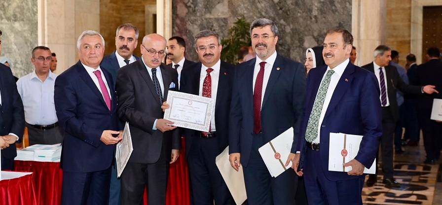 Milletvekillerimiz Kayıtlarını Yaptırdı