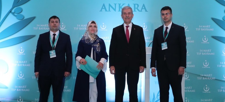 Sağlık Bakanı Tıp Bayramında Sağlıkçılarla Buluştu