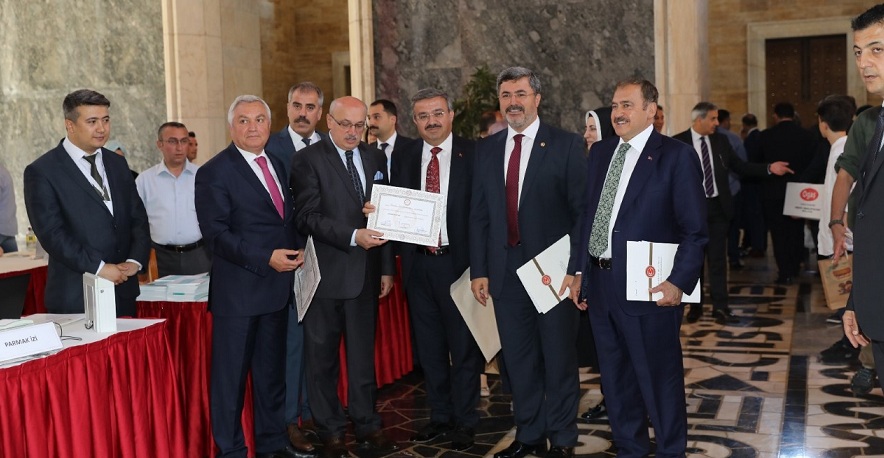 Yurdunuseven Tbmm’ye Kaydını Yaptırdı