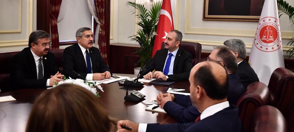 Yurdunuseven’den Adalet Bakanı Abdülhamit Gül’e Ziyaret Genel Afyon
