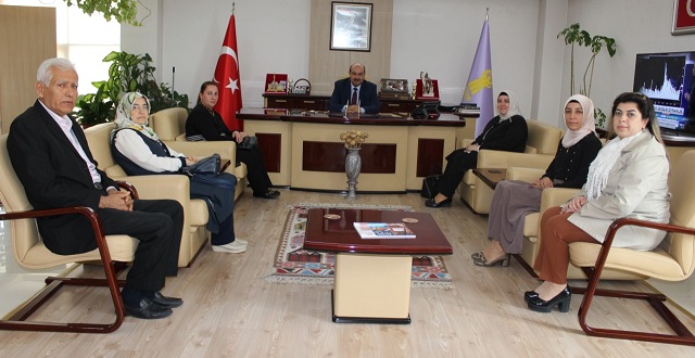 “kadın Esnafımız, Esnaf Odası Yönetimlerinde De Olmalıdır”