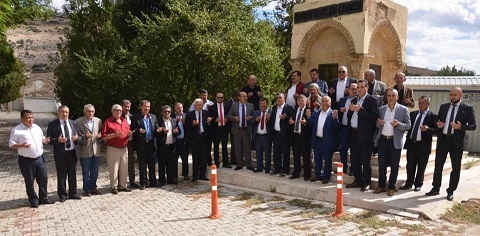 Esob, Aylık Toplantısında Dinar şehitlerine Dua Etti