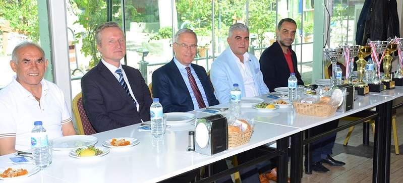 Dinar Güreş Takımı Afyon’da Birinci Oldu