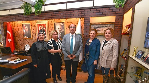 Gönüllü Hanımlar Derneğinden Başkan Mustafa çöl’e Ziyaret