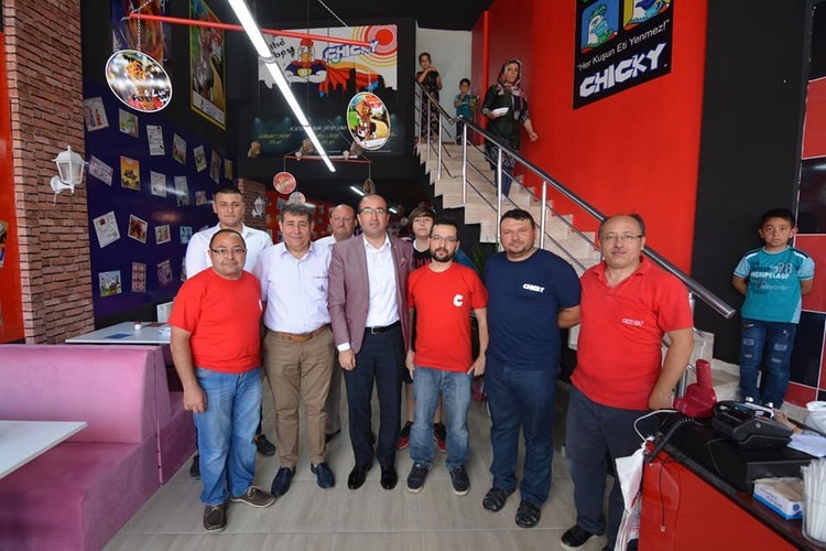 Başkan Mustafa çöl İşyeri Açılışına Katıldı
