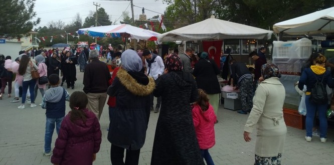 Sandıklı Hüdai Kaplıcalarında Tatil Yoğunluğu