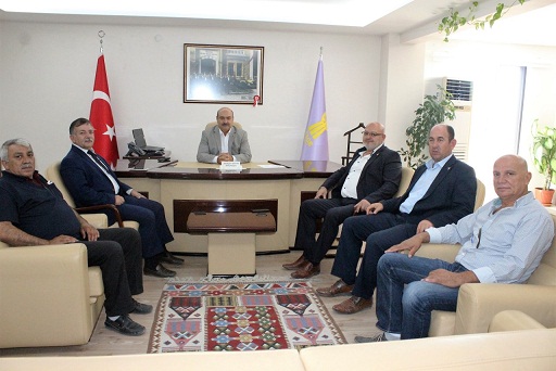 Karagöz Ve İgm üyelerinden Esob Başkanı Konak’a Ziyaret