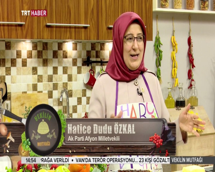 özkal Hem Afyon Kebabı Yaptı Hem De Afyon’u Tanıttı