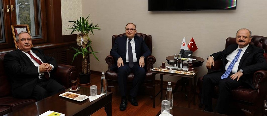 Vali Tutulmaz Eskişehir Valisi çakacak’a Nezaket Ziyaretinde Bulundu