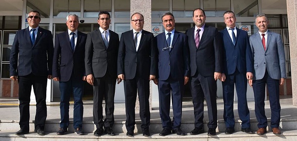 Vali Tutulmaz’dan çevre Ve şehircilik İl Müdürlüğüne Ziyaret