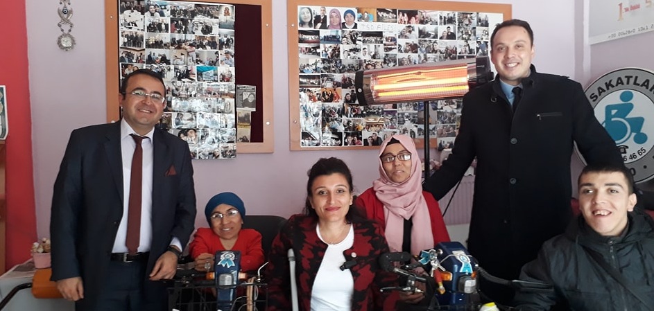 Vakıf Müdürü şenol Engellileri Unutmadı