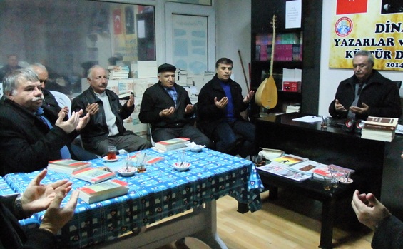 şairler şiirlerini Afrin İçin Okudular